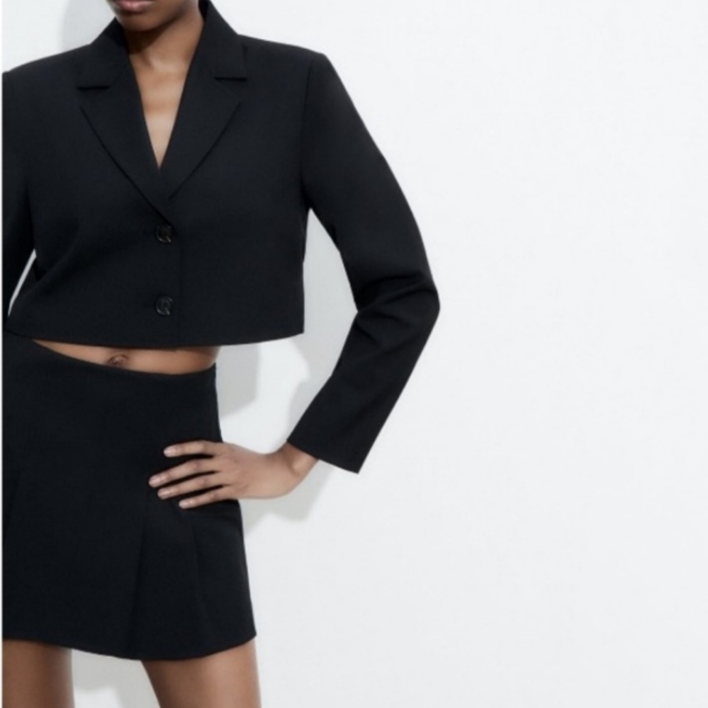 NWT ZARA Cropped Blazer